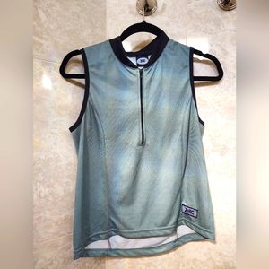 Zoic bike riding Jersey. Medium. 🚲